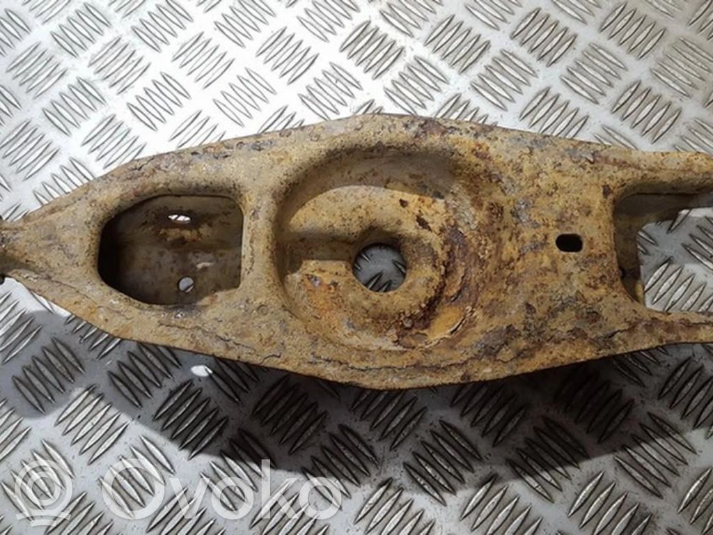Querlenker Achsschenkel hinten