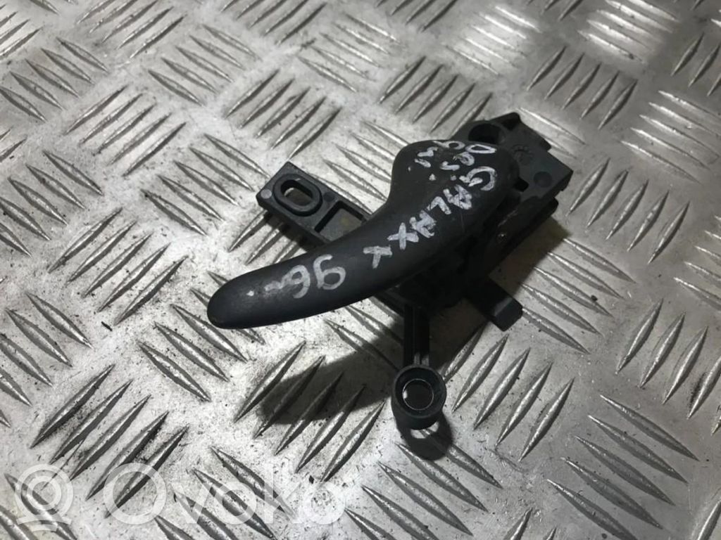 Rear door interior handle