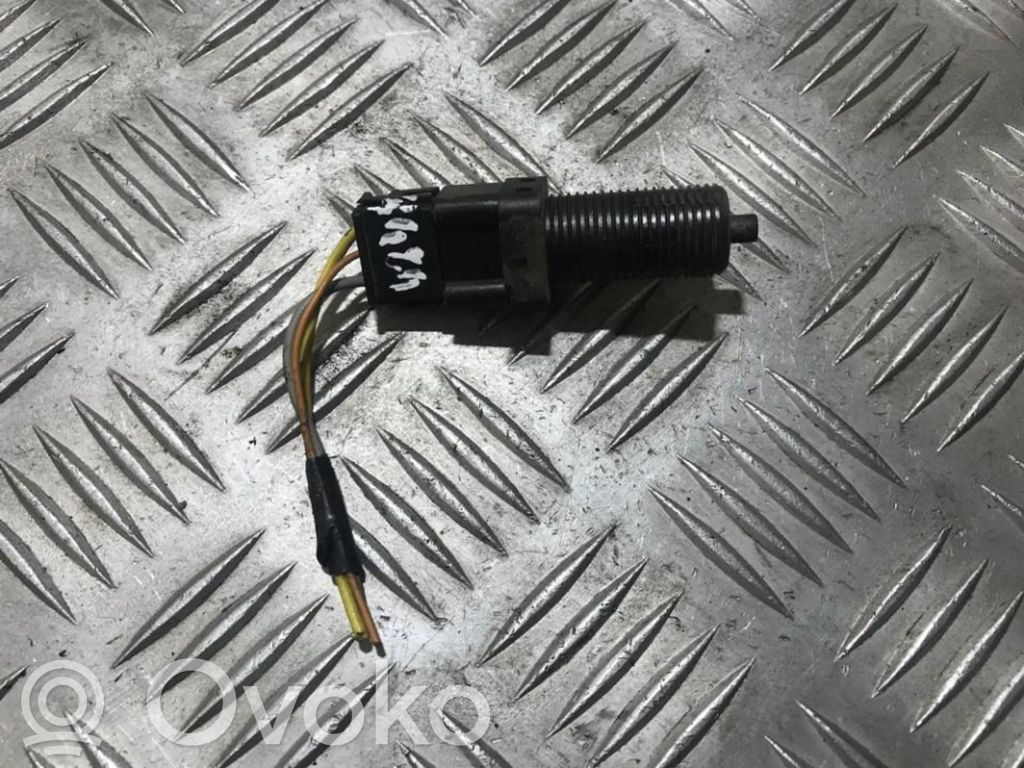 Renault Espace III Interruptor sensor del pedal de freno