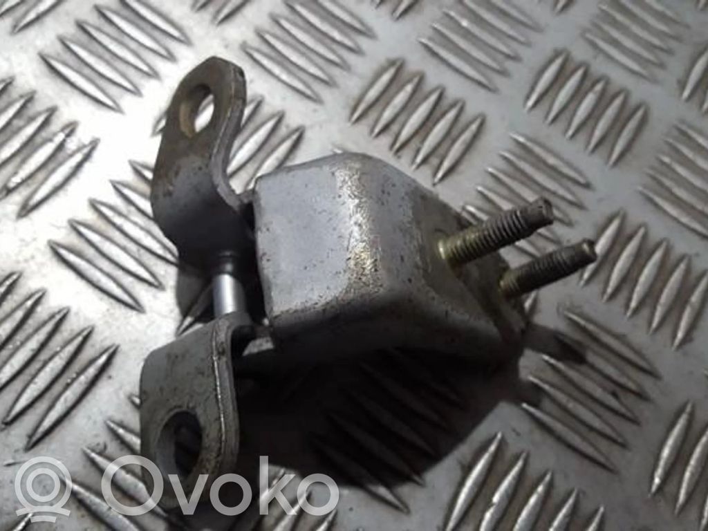 Honda Jazz Balama inferioară ușă spate 