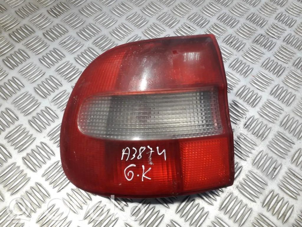 Volvo S40, V40 Luci posteriori 