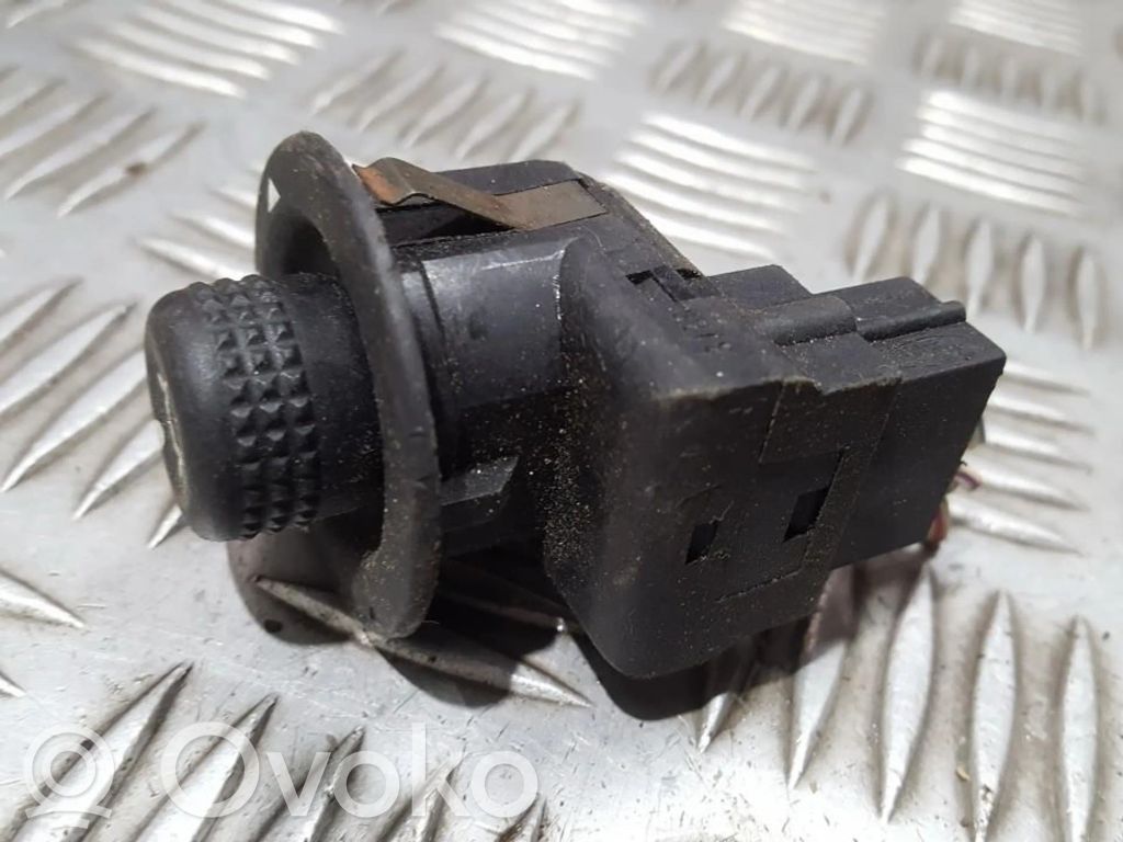 Comutator oglinzi laterale   93BG17B676,K808X,93BG17B676,K808X