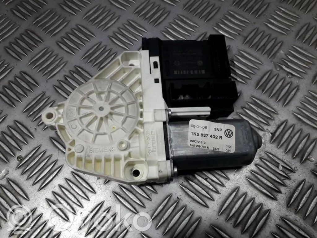 Volkswagen Jetta V Motor macara geam ușă spate 