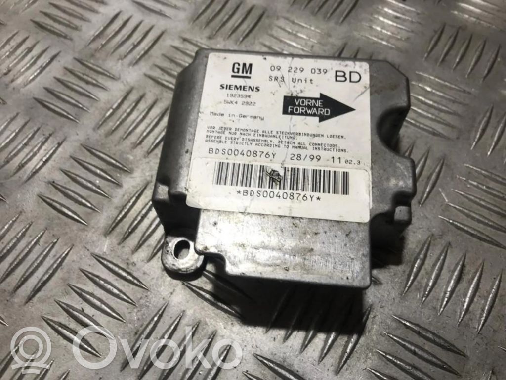 Opel Vectra B Unitate/modul de comandă airbaguri 