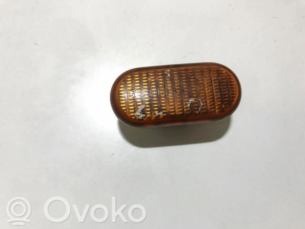 Renault Clio II Indicatore di direzione del parafango anteriore