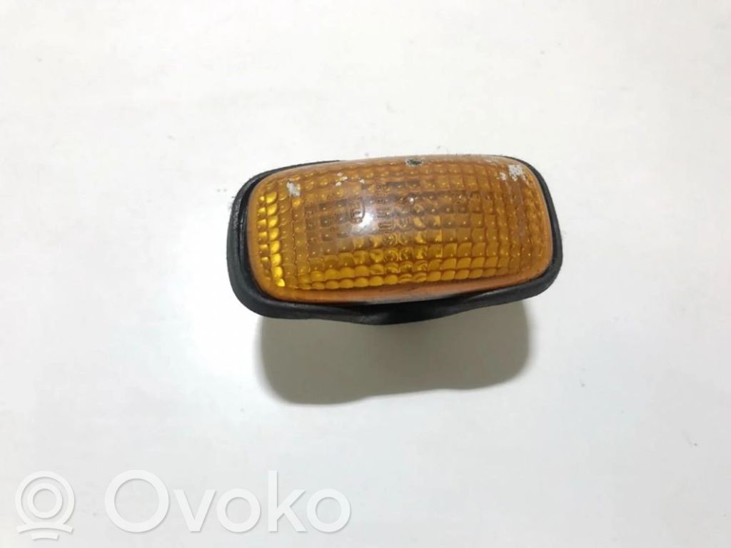 Nissan Primera Kierunkowskaz błotnika przedniego 