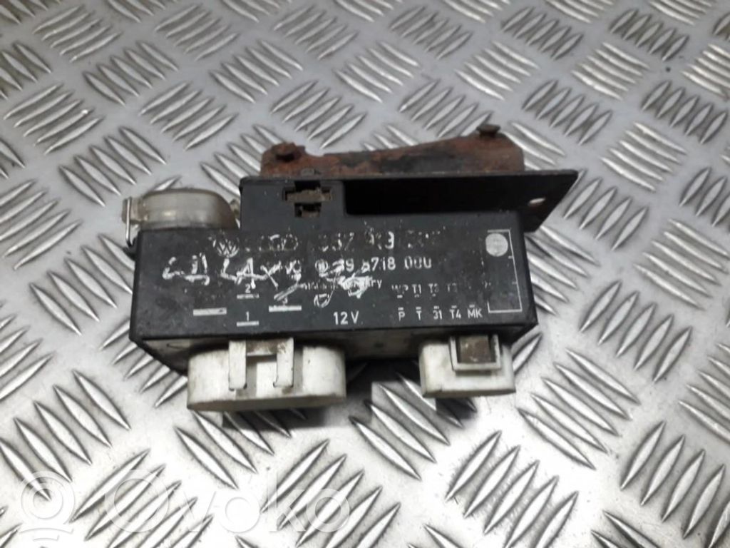 Volkswagen Golf III Releu ventilator lichid răcire 