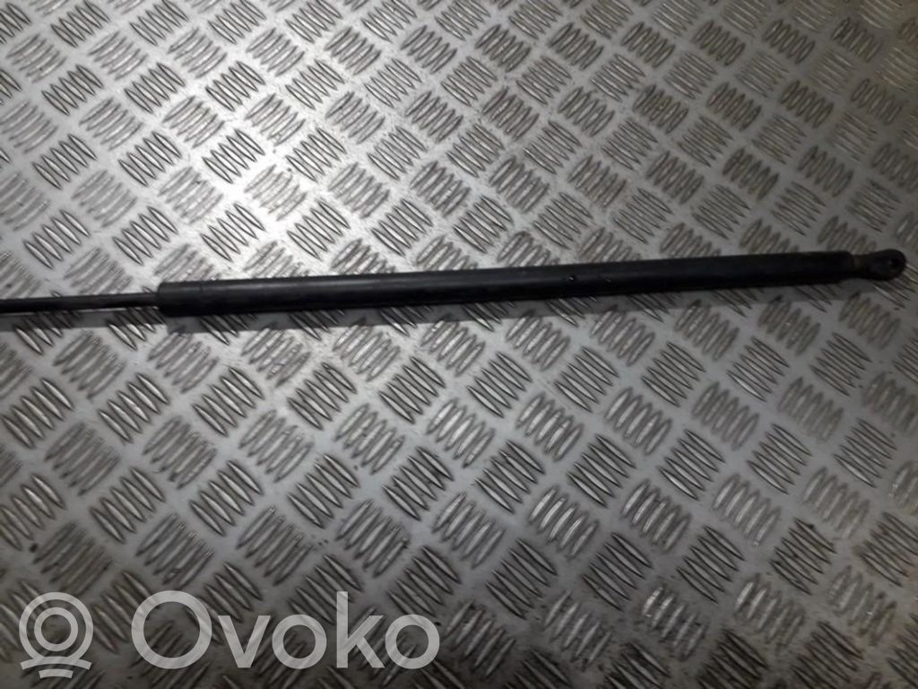 Audi 100 S4 C4 Ammortizzatore portellone anteriore/cofano 