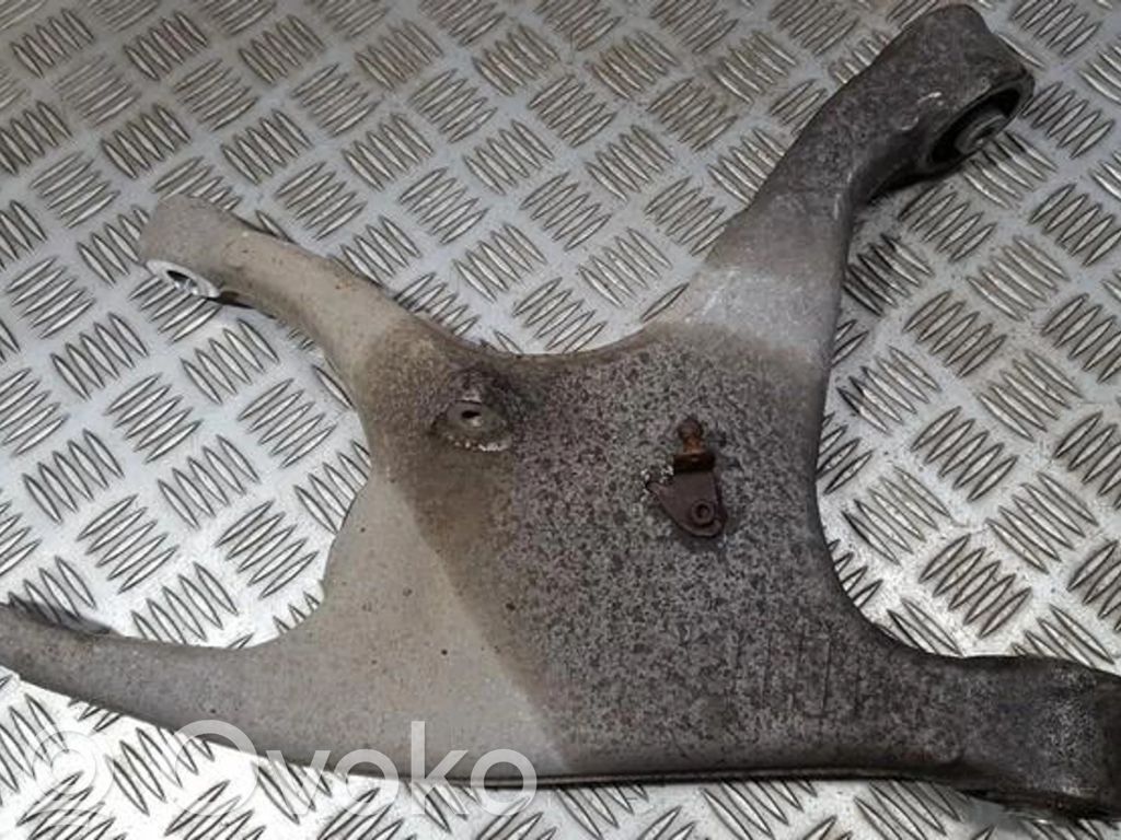 Querlenker Achsschenkel hinten   8K0505311J,8K0505311J