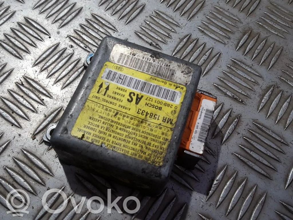 Mitsubishi Carisma Centralina/modulo airbag 