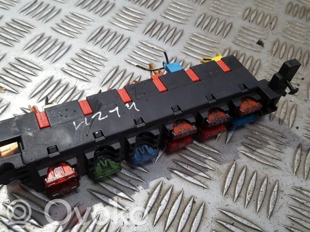 Mercedes-Benz C W202 Set scatola dei fusibili 