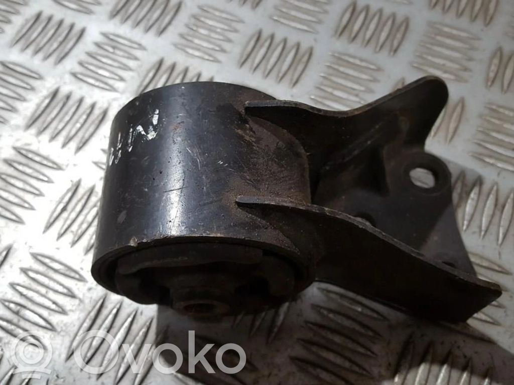Mazda 626 Engine mount bracket 