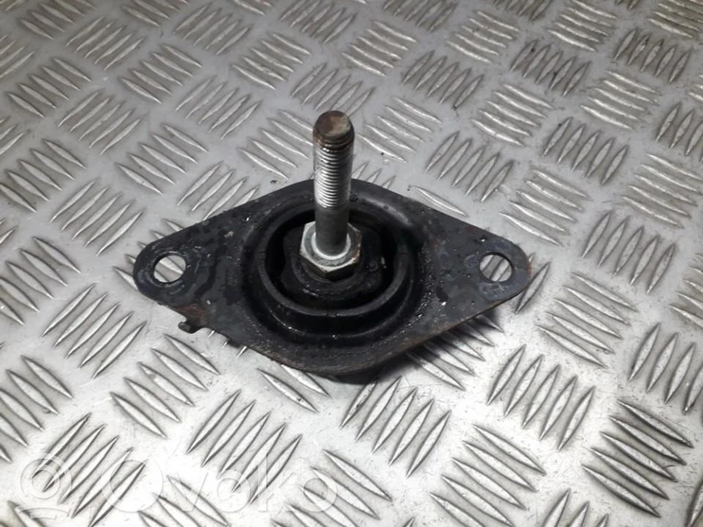 Renault Laguna I Engine mount bracket 