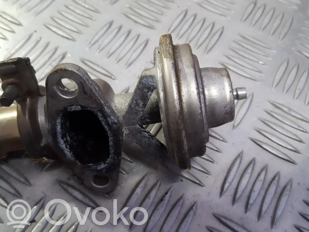 Mercedes-Benz E W210 Válvula EGR 