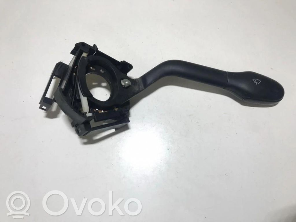 Seat Toledo I (1L) Manetka / Przełącznik wycieraczek 