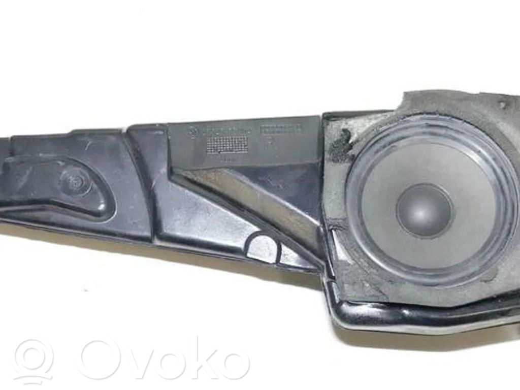 BMW 5 E39 Altavoz subwoofer 