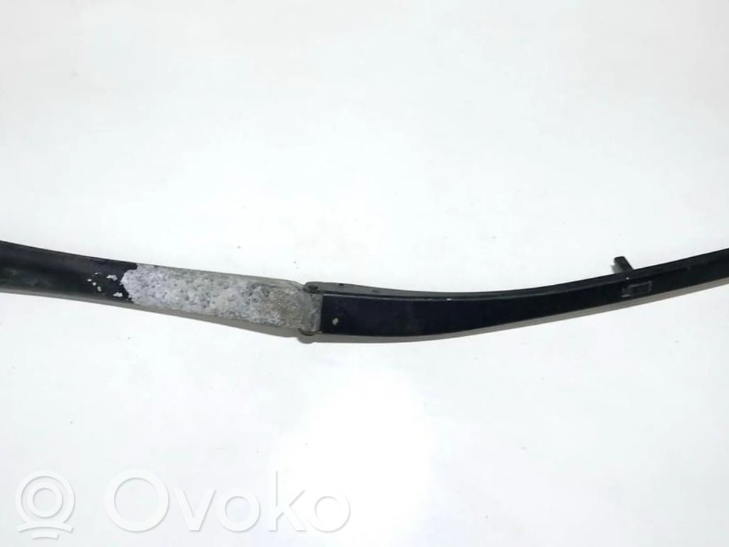 BMW 5 E39 Brazo del limpiaparabrisas delantero 