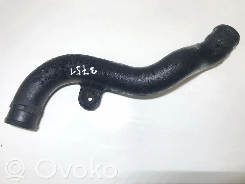 Audi A4 S4 B5 8D Manguera/tubo del intercooler 