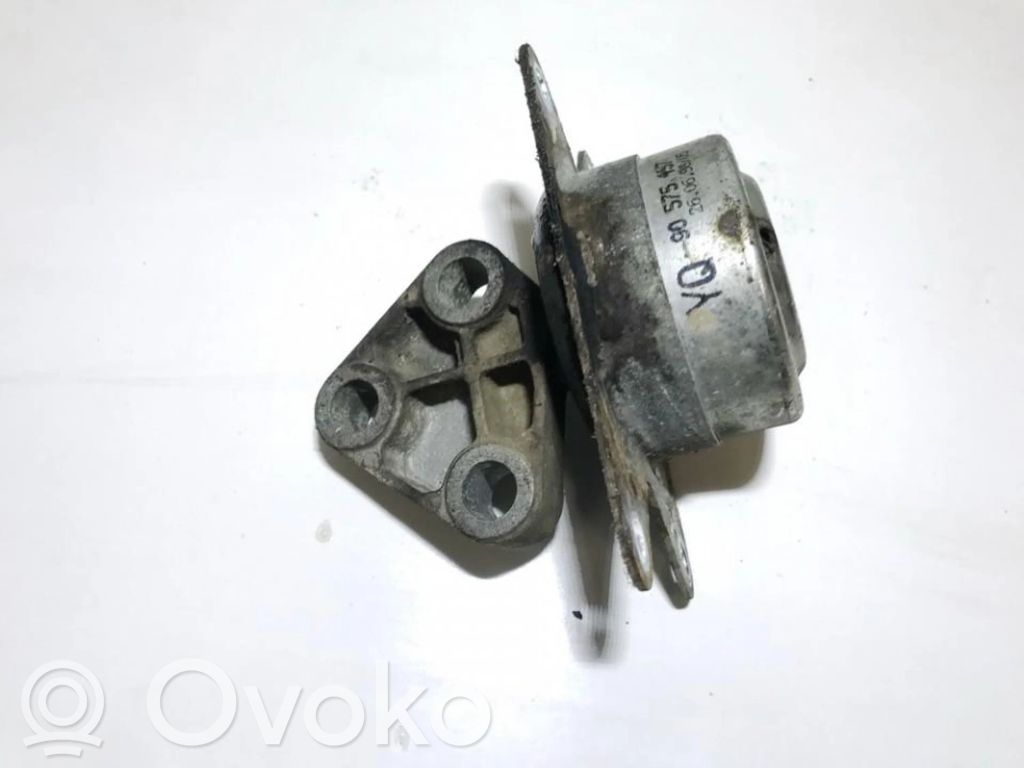 Opel Astra G Engine mount bracket 
