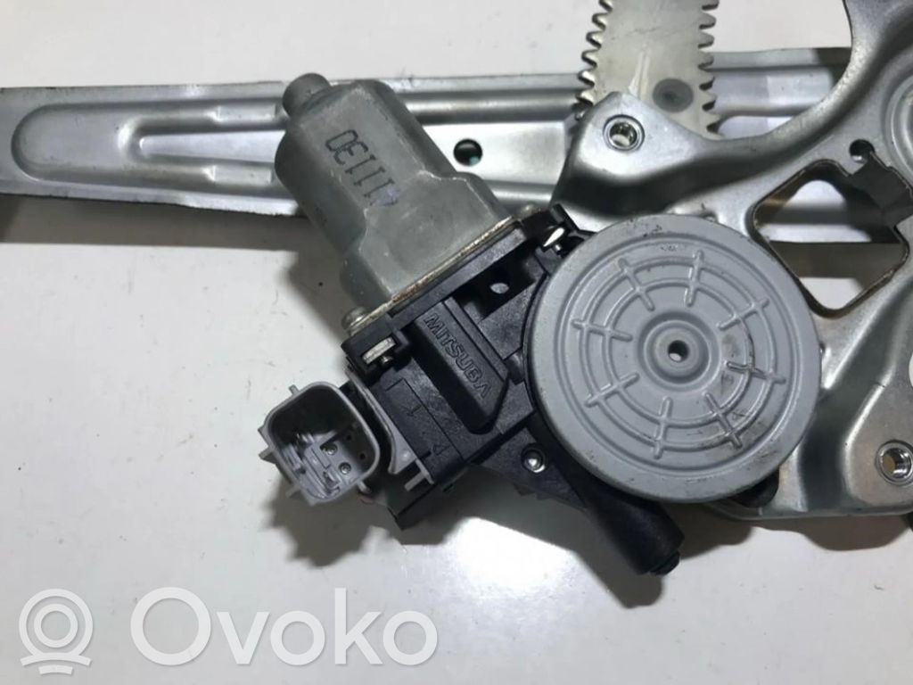 Nissan Juke I F15 Motorino alzacristalli della portiera posteriore 