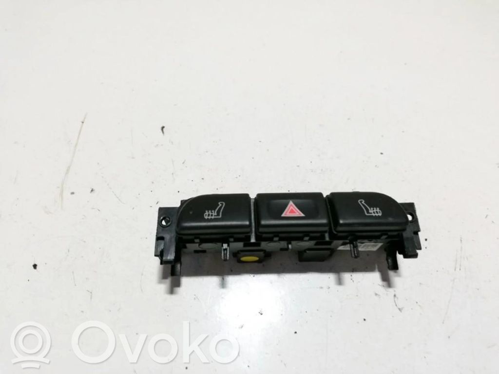 Jaguar X-Type Hazard light switch 
