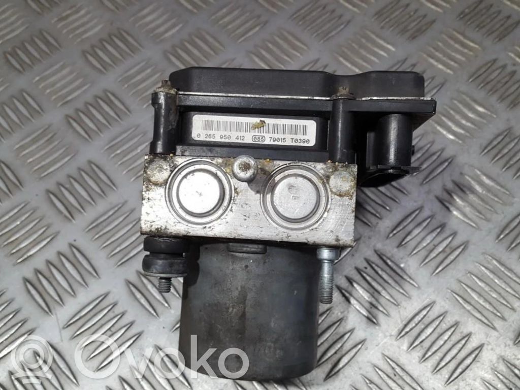 Toyota Corolla Verso AR10 Pompa ABS 