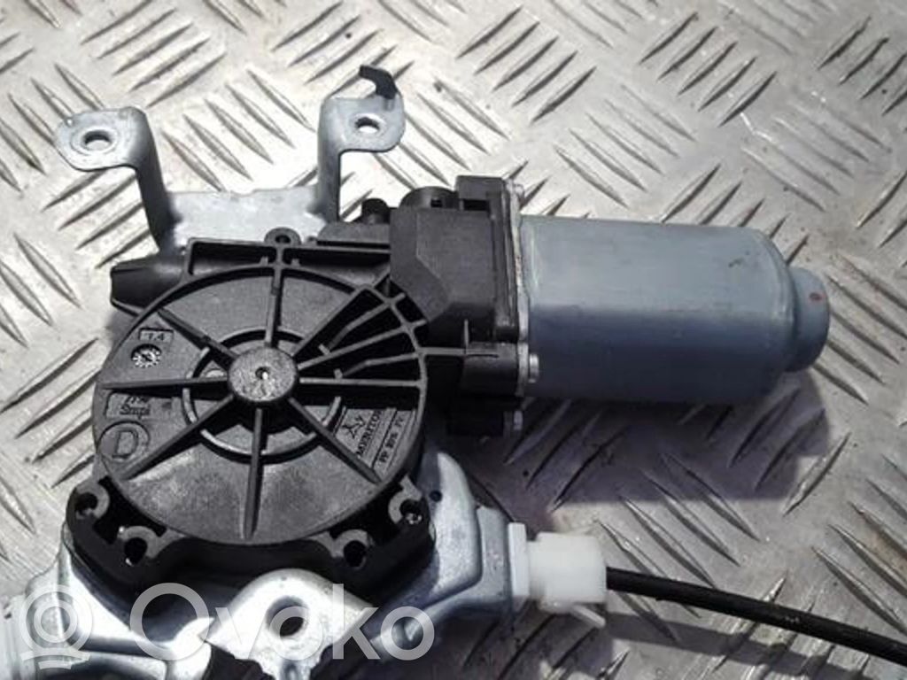 Nissan Qashqai Motorino alzacristalli della portiera posteriore
