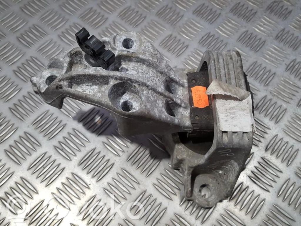 Renault Scenic II -  Grand scenic II Engine mount bracket 