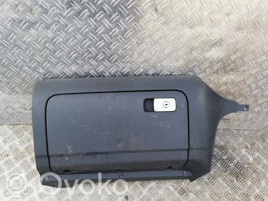 Volkswagen Golf V Guantera 
