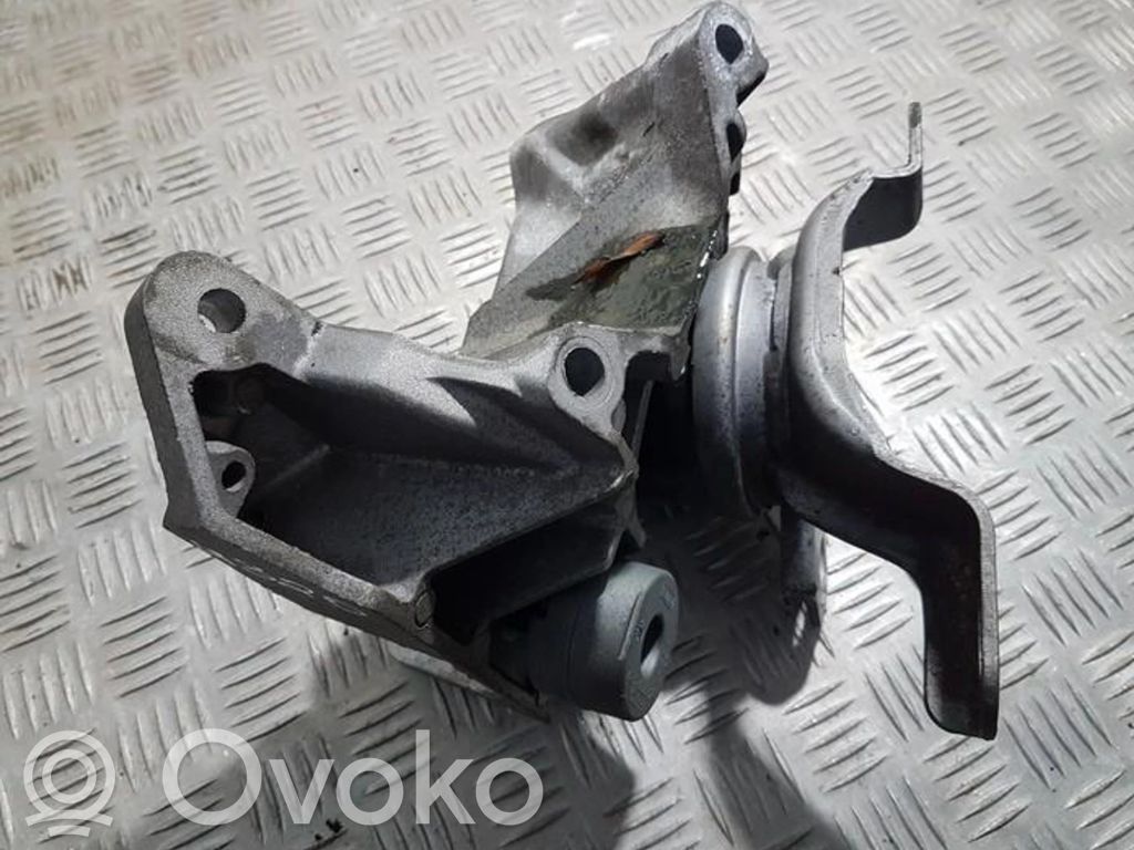 Volvo XC70 Supporto di montaggio del motore