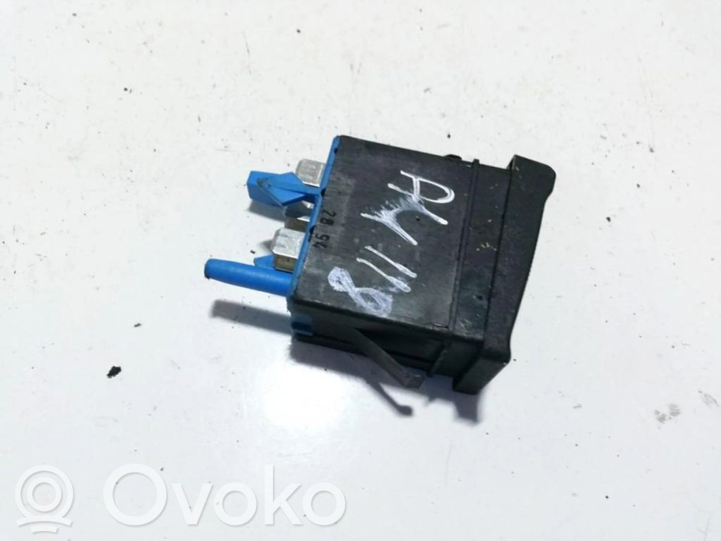Bouton commande réglage hauteur de phares   4A0941301,4A0941301