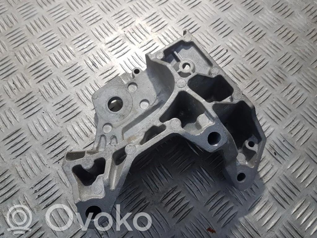 Volvo XC60 Suport motor