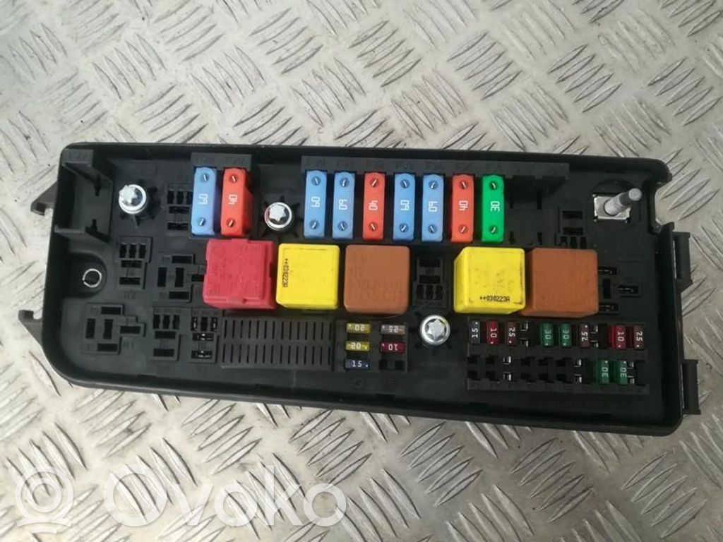 Opel Vectra C Set scatola dei fusibili 