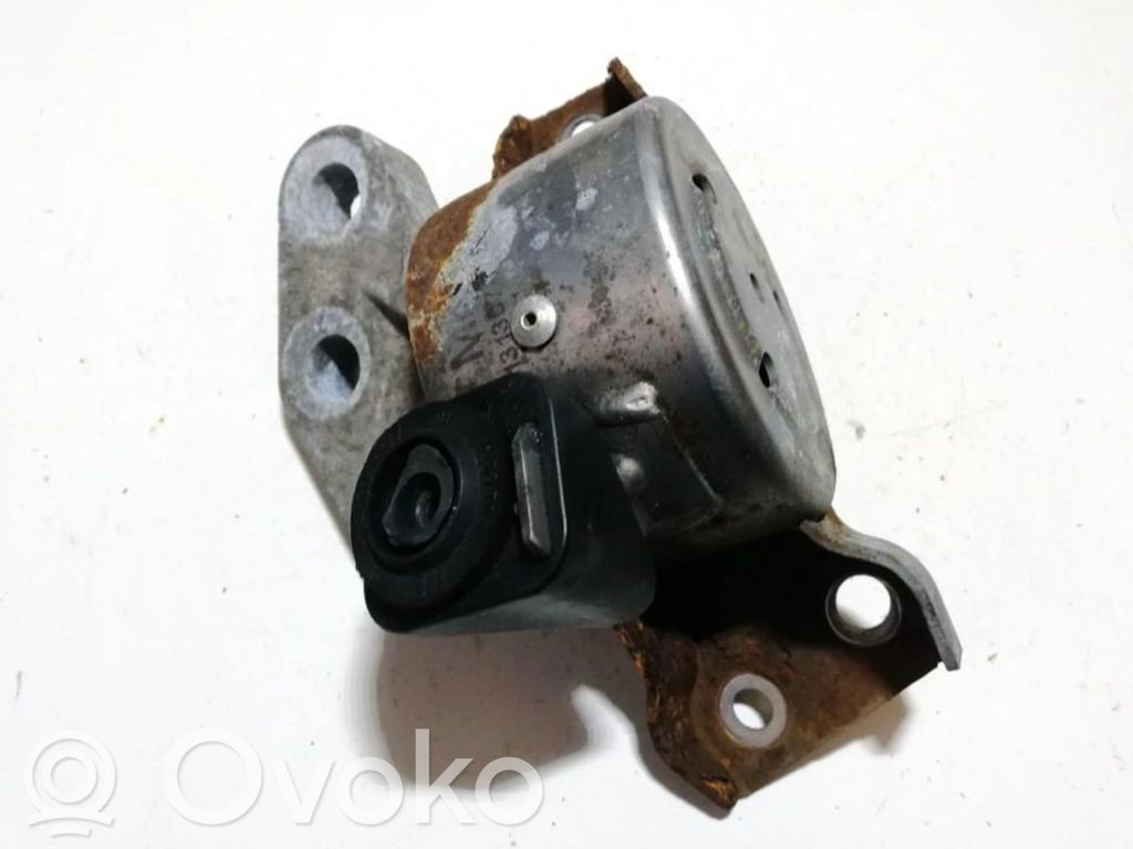 Opel Corsa D Variklio pagalvė 