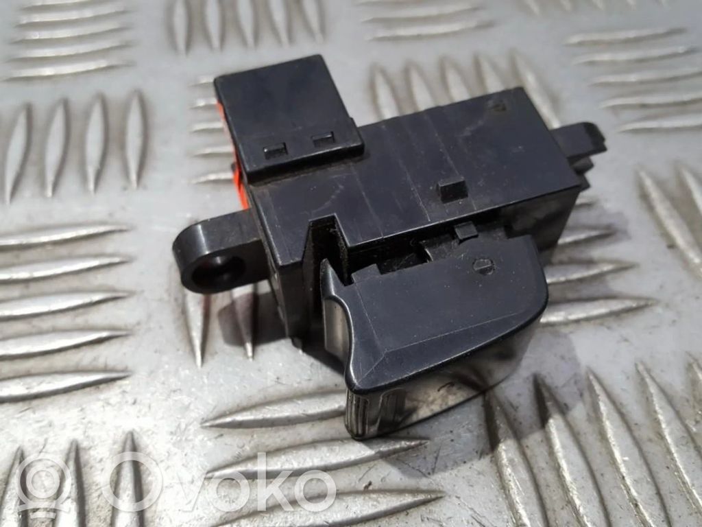 Comutator comandă geamuri electrice   25411AV600,C8DD705N,25411AV600,C8DD705N