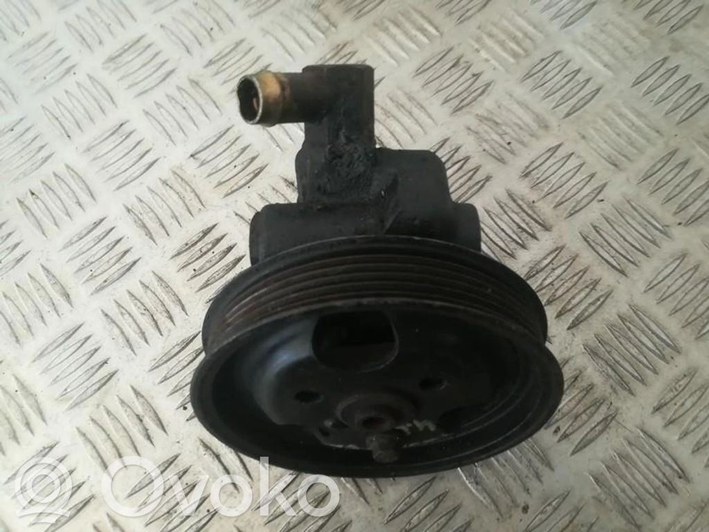 Ford Explorer Servopumpe 