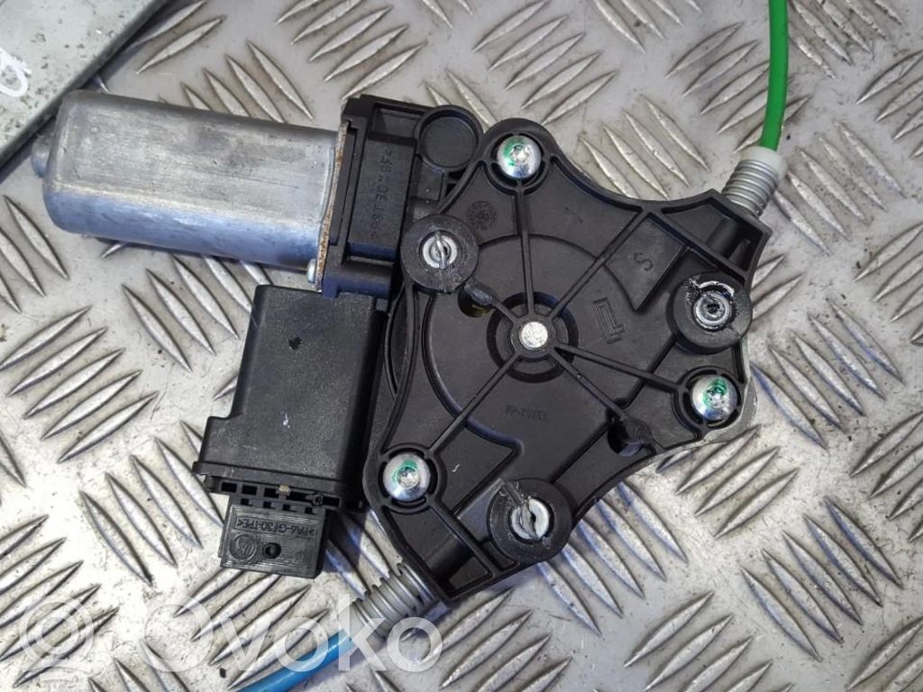 Opel Corsa D Motor macara geam ușă față