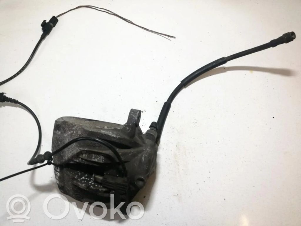 Mercedes-Benz C W203 Étrier de frein avant 