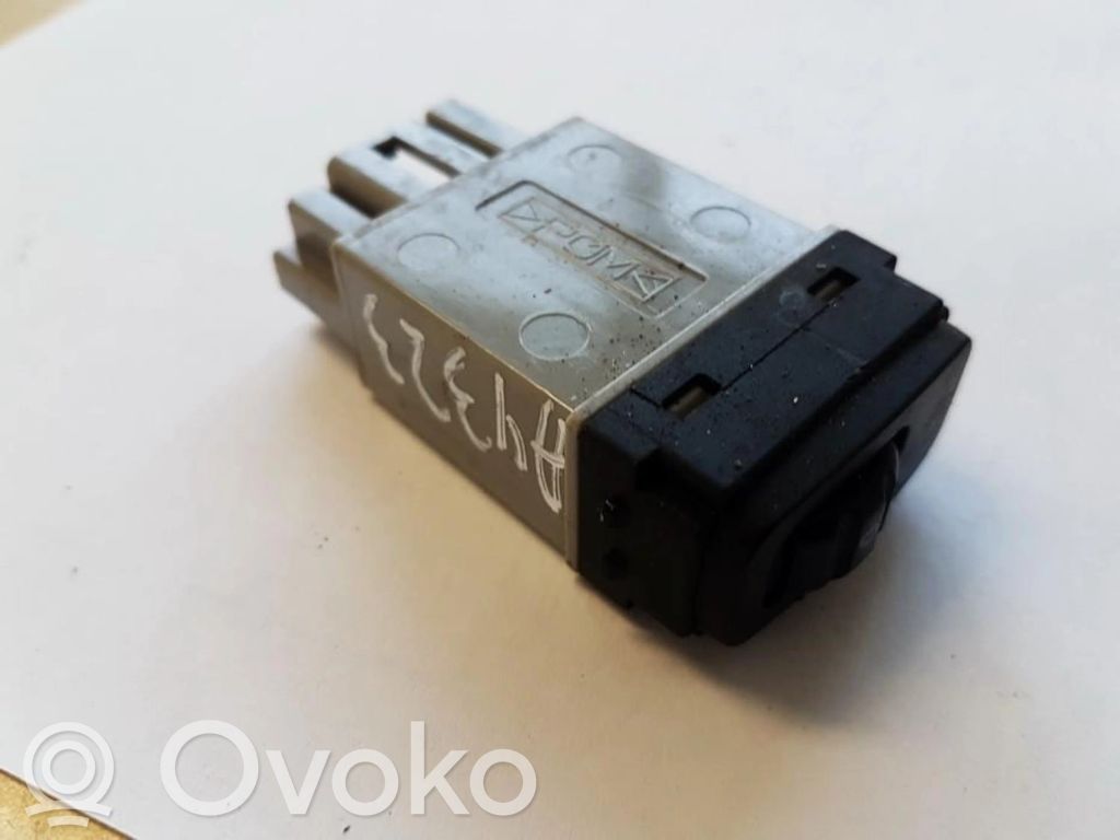 Mitsubishi Grandis Przycisk / Pokrętło regulacji świateł 