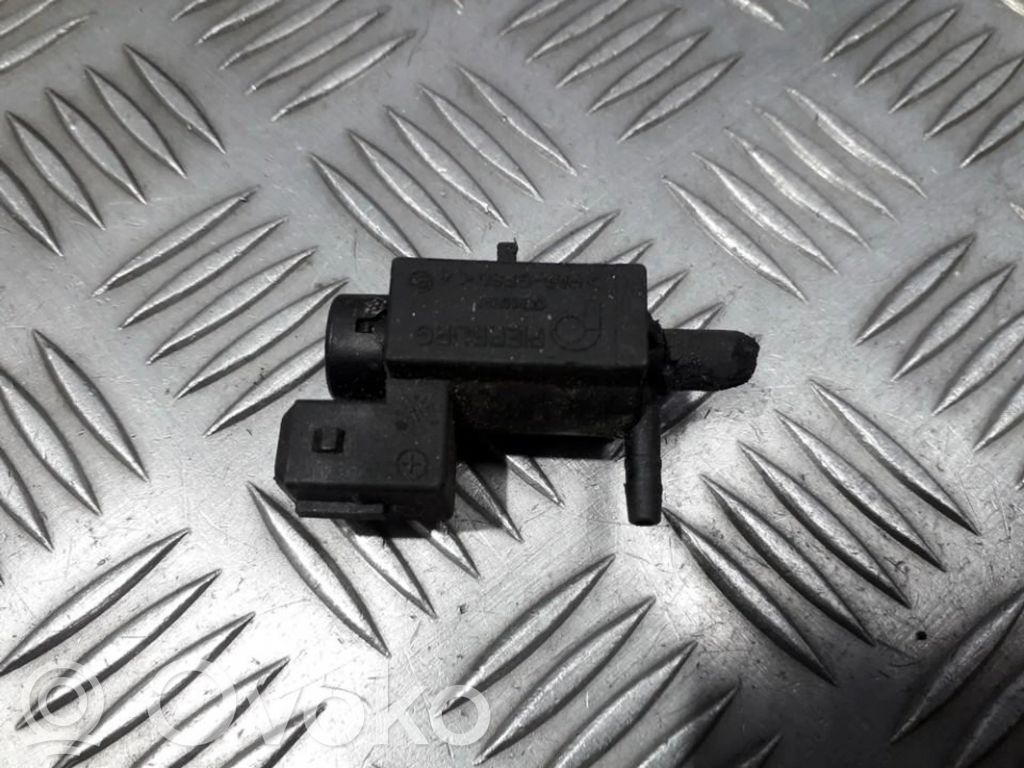 Électrovanne turbo   1742712,72234100,1742712,72234100,72234100
