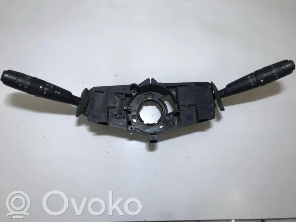 Peugeot 206 Commodo, commande essuie-glace/phare 