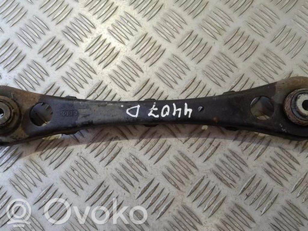 Querlenker Achsschenkel hinten   8E0501529K,8E0501529K