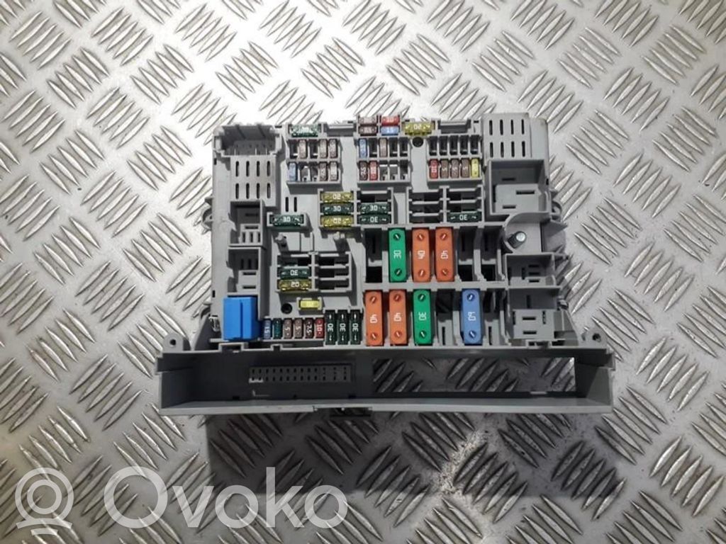 BMW 3 E46 Fuse box set 