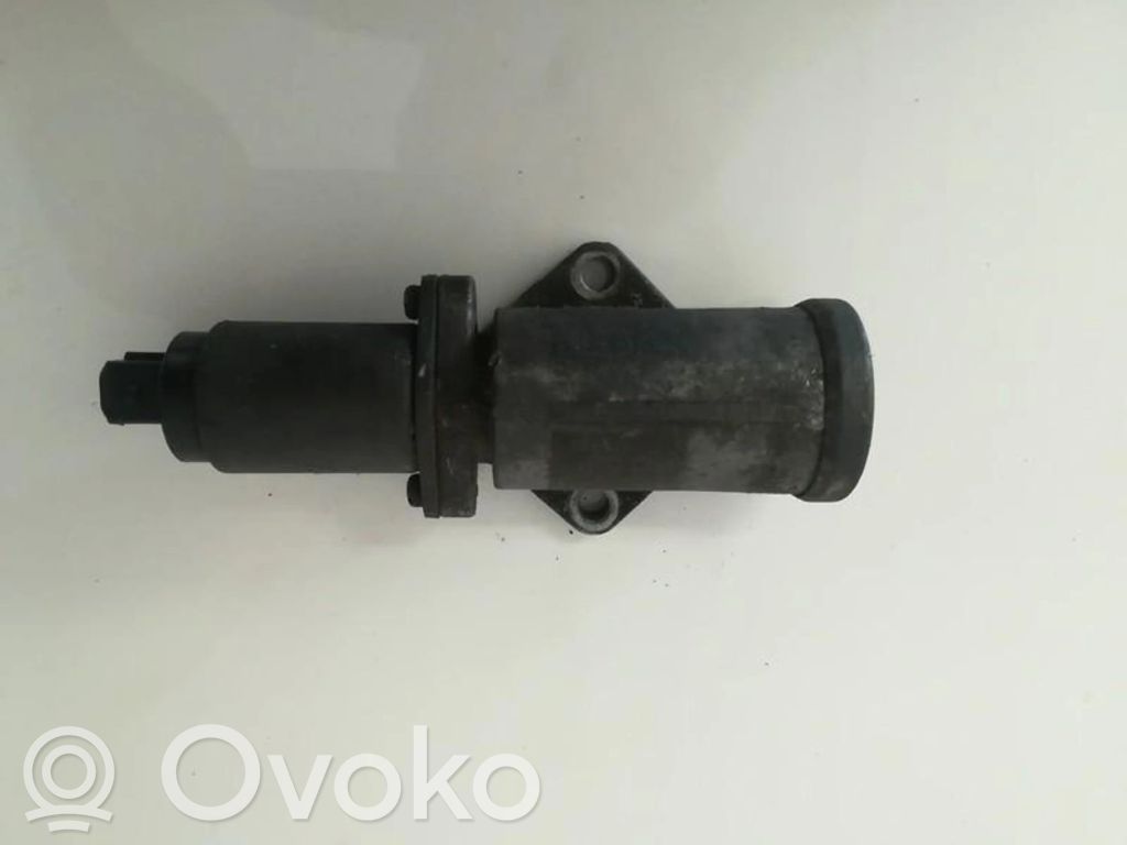 Renault Laguna I Valvola di regolazione del minimo 