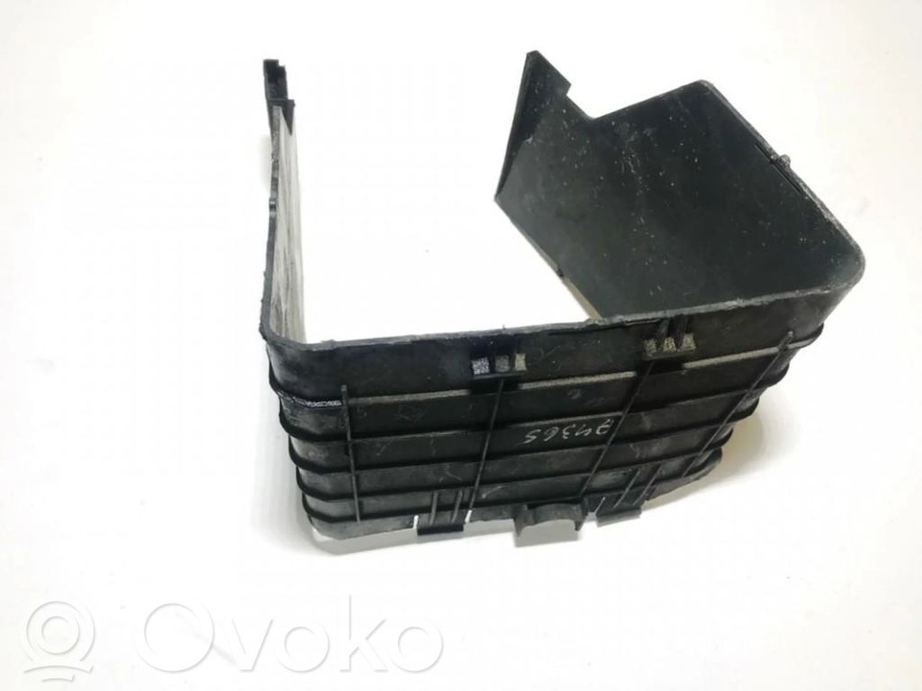 Volkswagen PASSAT B6 Podstawa / Obudowa akumulatora