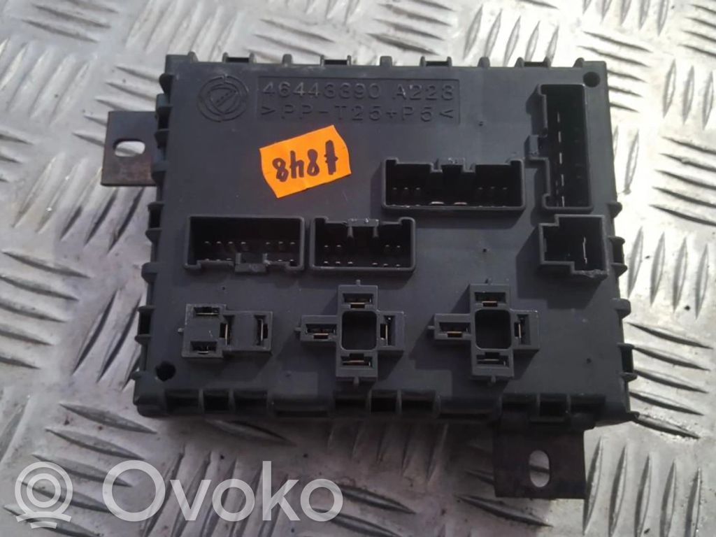 Fiat Bravo - Brava Set scatola dei fusibili 
