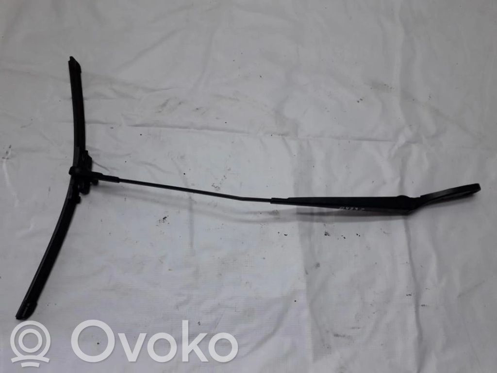 Volvo V50 Wischerarm vorne