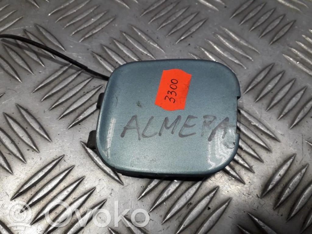 Nissan Almera N16 Capac orificiu tractare bară spate