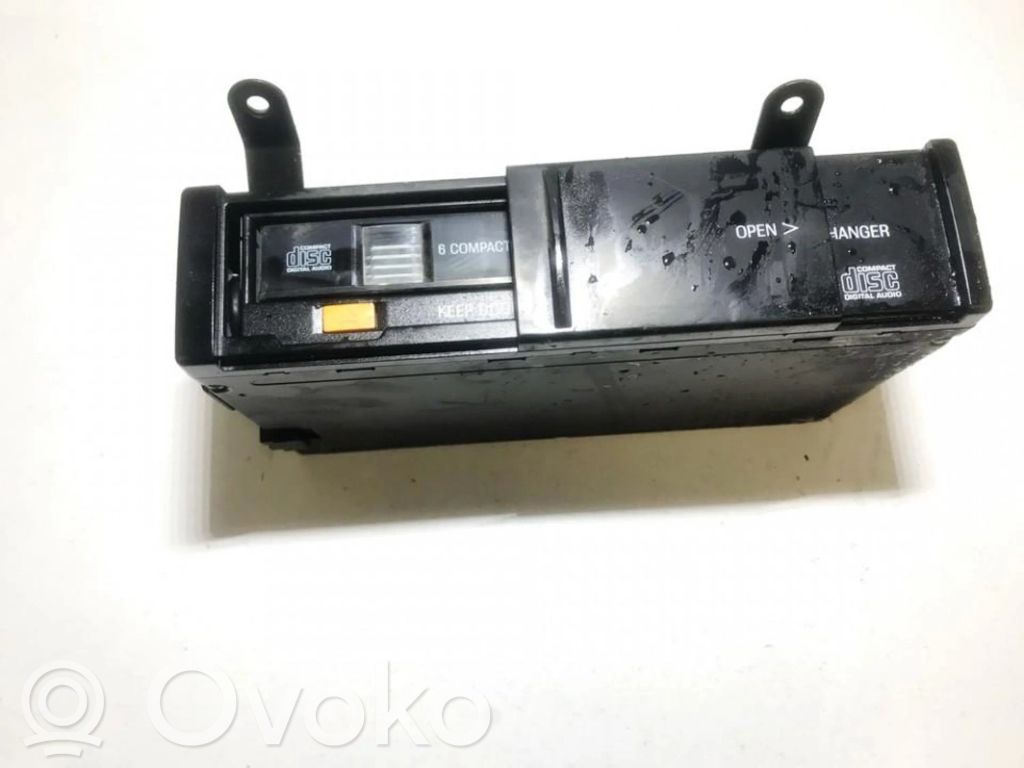 Ford Galaxy CD/DVD changer 
