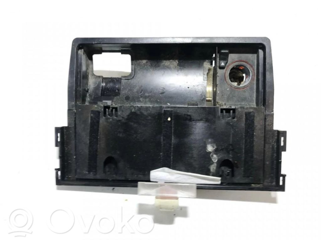 Audi A8 S8 D2 4D Accendisigari per auto